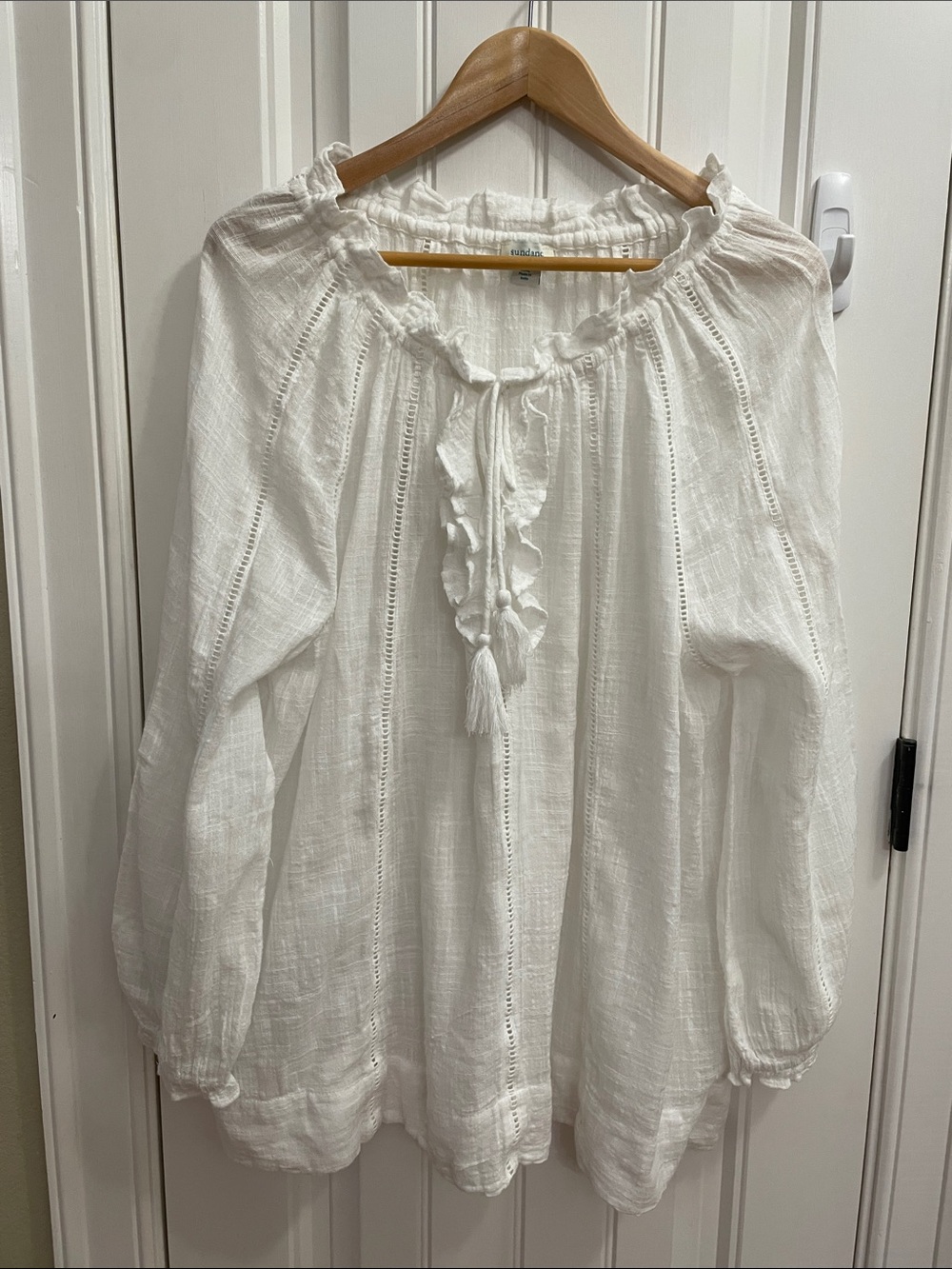 SUNDANCE  White Boho Peasant Top with Tassel Tie Size XXL - Picture 3 of 6